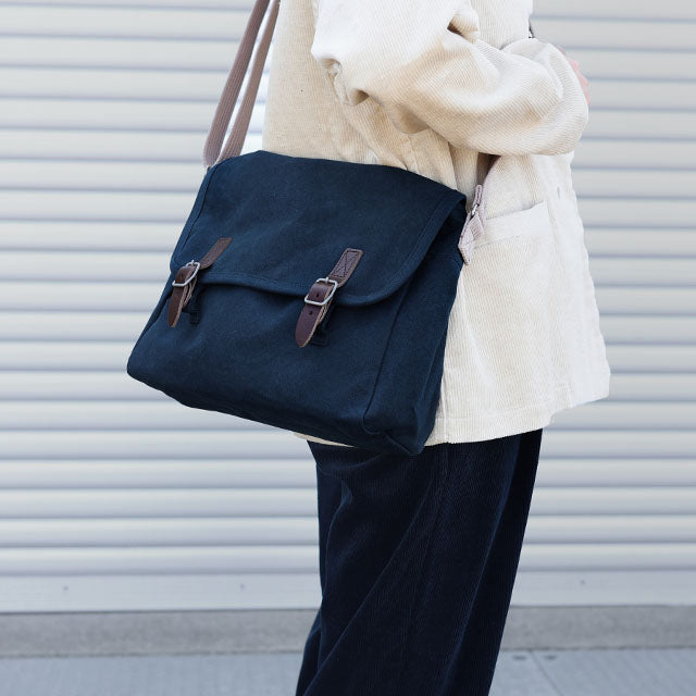 中川政七商店  大日本市 BAGWORKS POSTMAN 2 ネイビー
