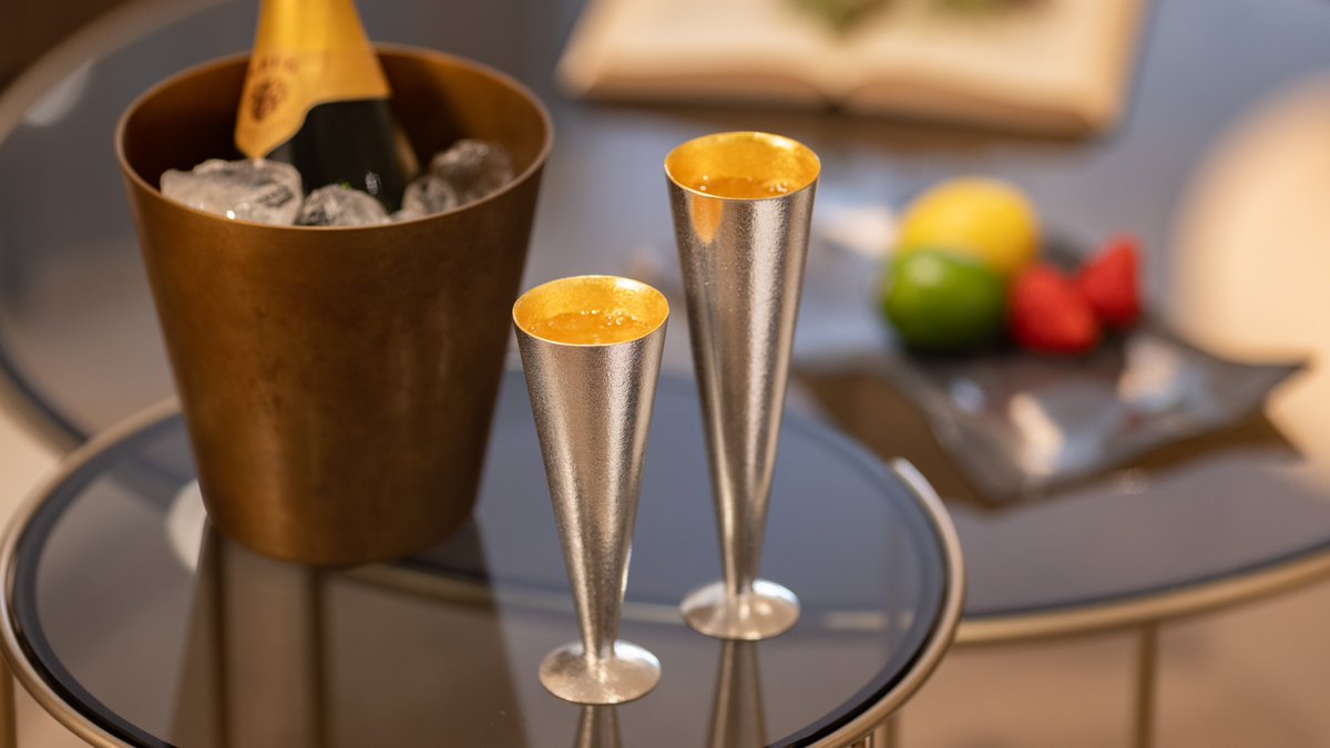 【和紙でラッピング済】 能作 シャンパングラス S 金箔