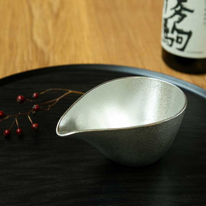 [Wrapped with Japanese paper] Katakuchichu 1 piece + 2 tin sake cups set