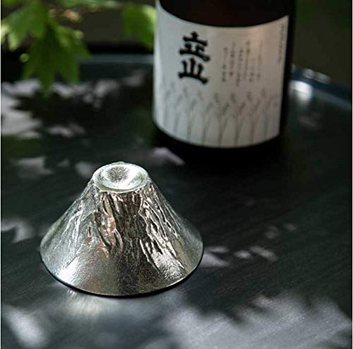 SAKE 錫ぐい呑 引き出物 プレゼント 人気 食器 ギフト おしゃれ 誕生日 年賀 還暦 祝 日本酒 冷酒 ファッショナブル 吟醸酒 飲み口 抗菌 錫製 酒器 贈り物 結婚祝 記念品 能作酒器 猪口 錫の酒器 錫婚式 プレゼント アウトレット 酒気セット 錫酒器 錫の酒器 ラッピング 錫能作 のうさく 能作錫 クリスマス おいしくなる 和紙包装  カンブリア宮殿 還暦祝い 退職祝い 内祝 nousaku